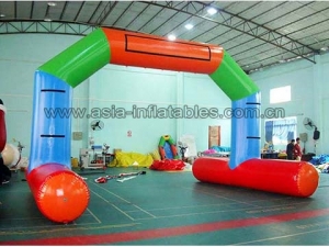 Hot Selling Event Inflatables Durable PVC Tarpaulin water floating Inflatable airtight arch for advertising in Factory Price