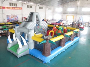 Inflatable Zoo Bounce